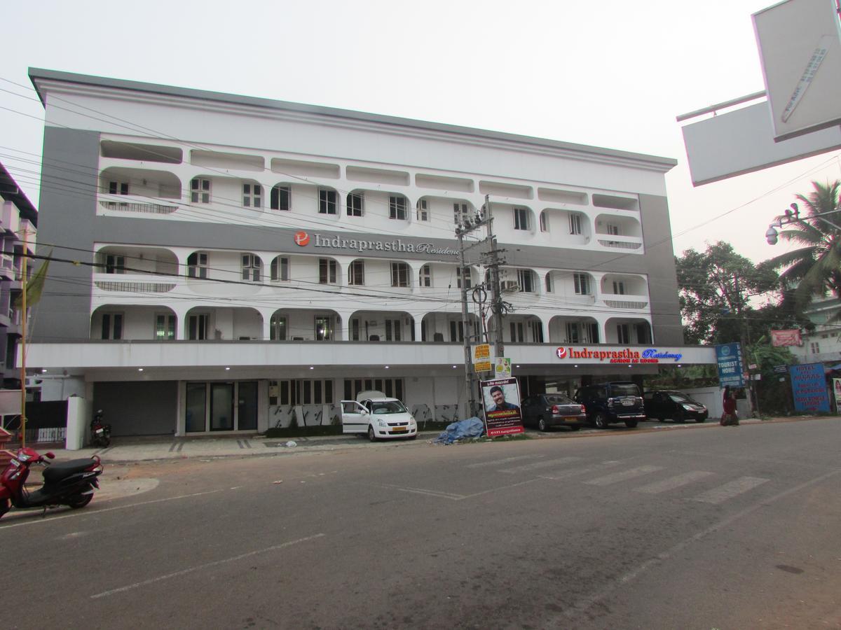 Indraprastha Tourist Home Chottanikara Exteriör bild